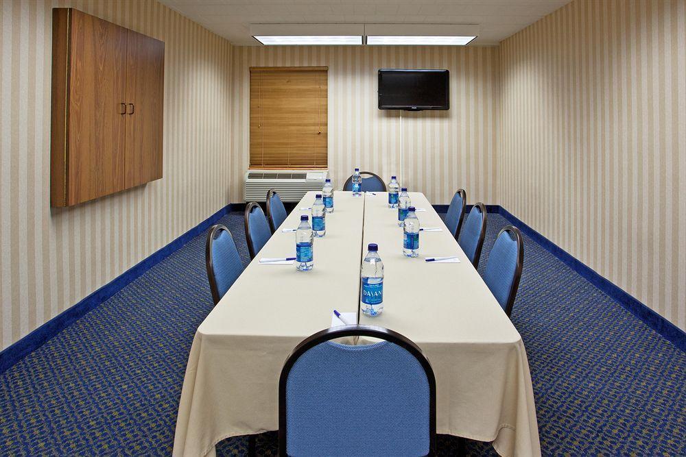 Candlewood Suites Pittsburgh-Cranberry By Ihg Cranberry Township Ngoại thất bức ảnh