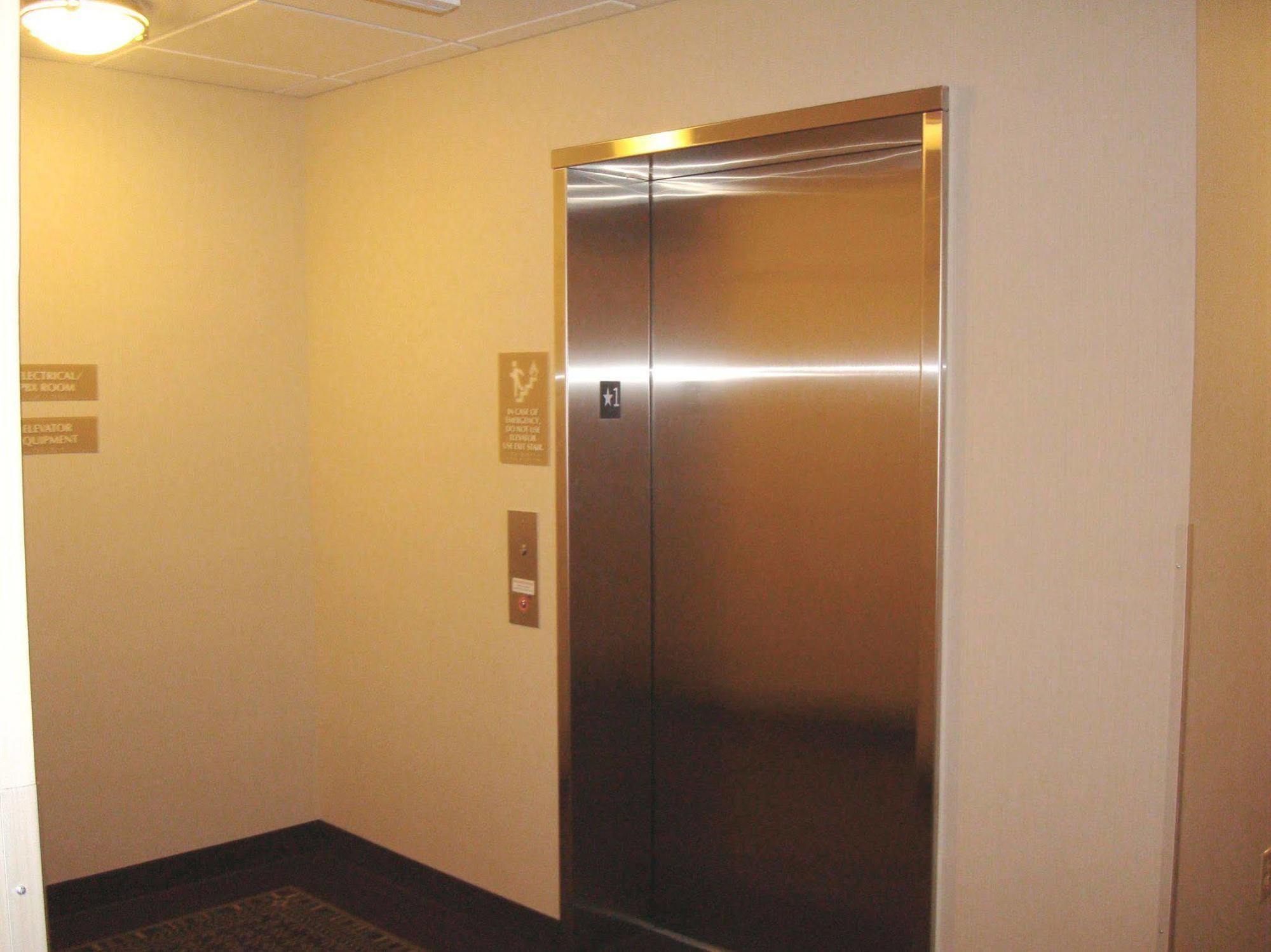 Candlewood Suites Pittsburgh-Cranberry By Ihg Cranberry Township Ngoại thất bức ảnh